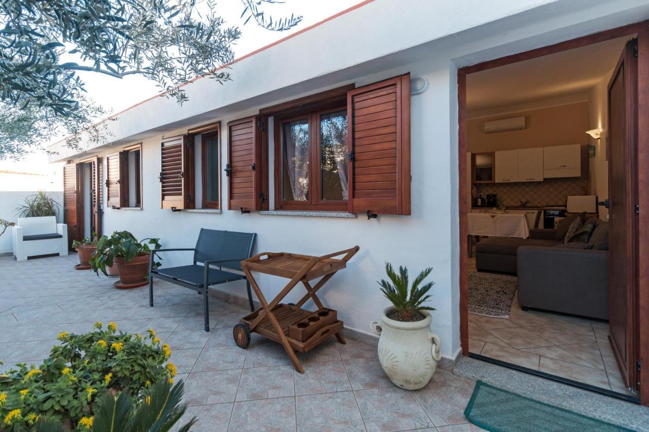 דירות קאלה גונונה Sebastian House מראה חיצוני תמונה