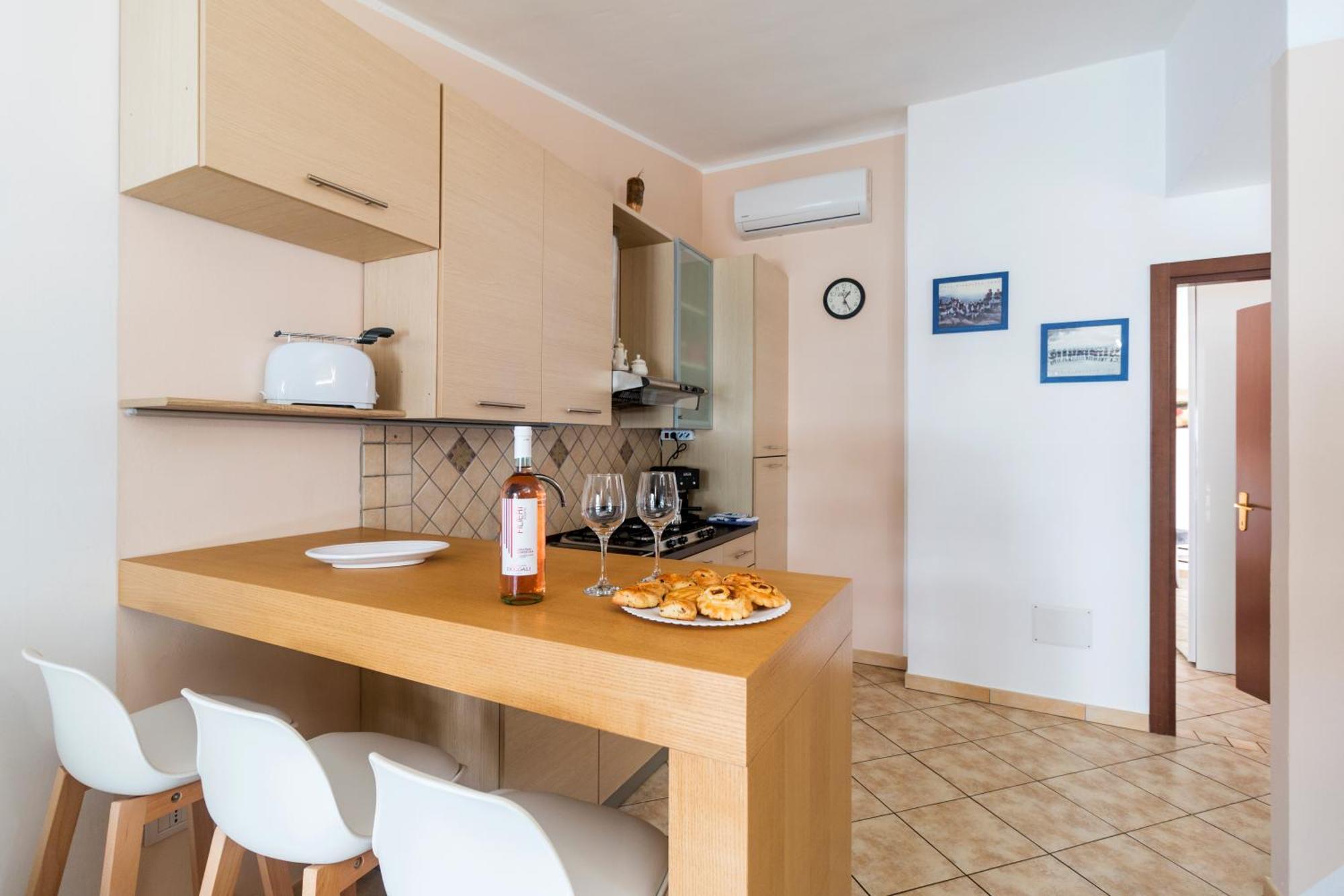 דירות קאלה גונונה Sebastian House מראה חיצוני תמונה